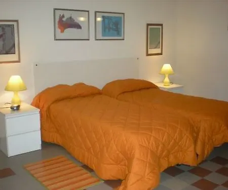 Bed & Breakfast Torre Tonda 3*